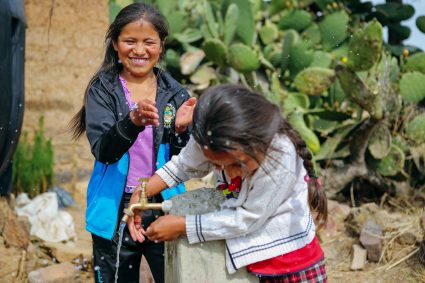 El Programa «Baños Cambian Vidas» de Kimberly-Clark ya ha beneficiado a más de 14 mil peruanos