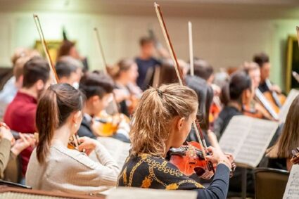 Inspired Education brinda a alumnos peruanos un programa de educación musical en alianza con el conservatorio de Londres