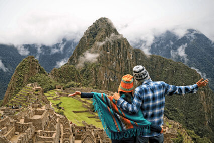 Perú apunta a generar ingresos por más de 8 mil millones de dólares por turismo en 2023